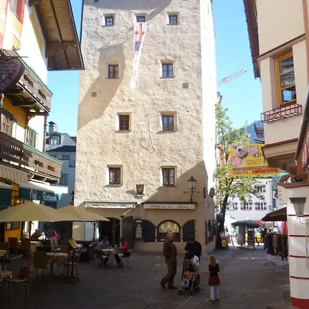 Harrer City Center *