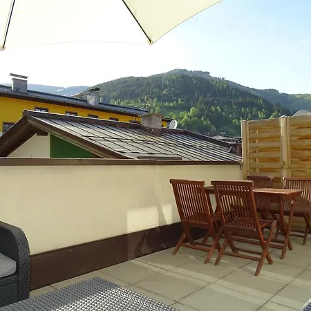 Apartment Harrer City Center Zell am See